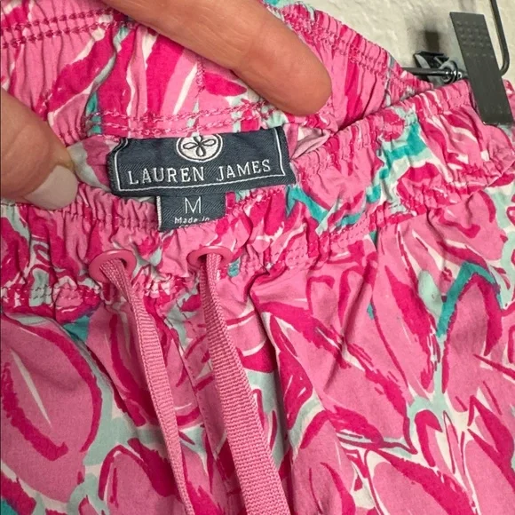 Lauren James Pink Floral Baggie Shorts Size Medium Summer Vacation - Picture 2 of 3